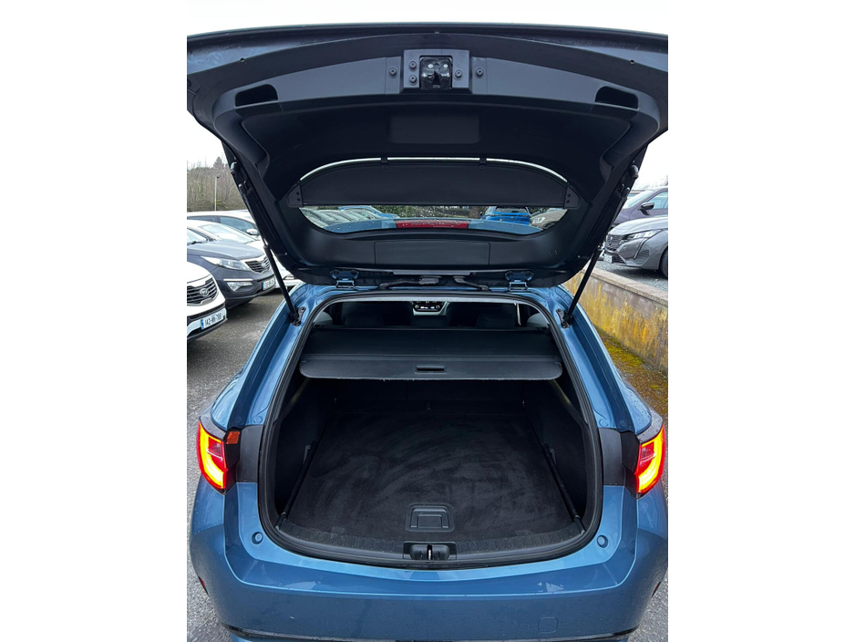 2021 Toyota Corolla - image 13