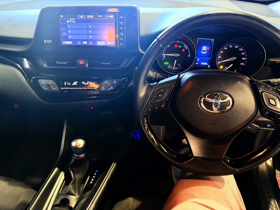 2018 Toyota C-HR - image 18