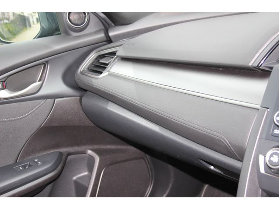 2020 Honda Civic - image 17