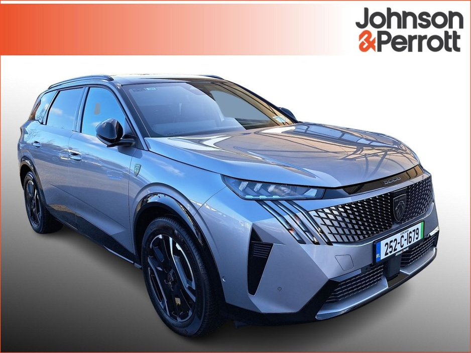 2025 Peugeot 5008 TOP SPEC ! BEV 73kwh 210hp GT ! €58,900