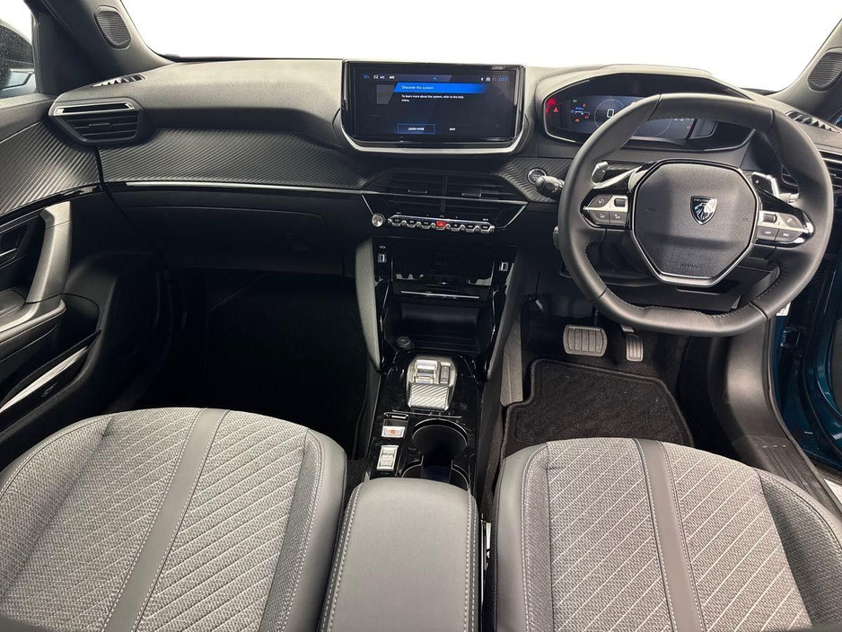 2026 Peugeot 2008 - image 8