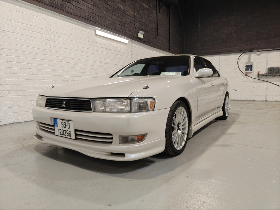 1993 Toyota Chaser - image 3