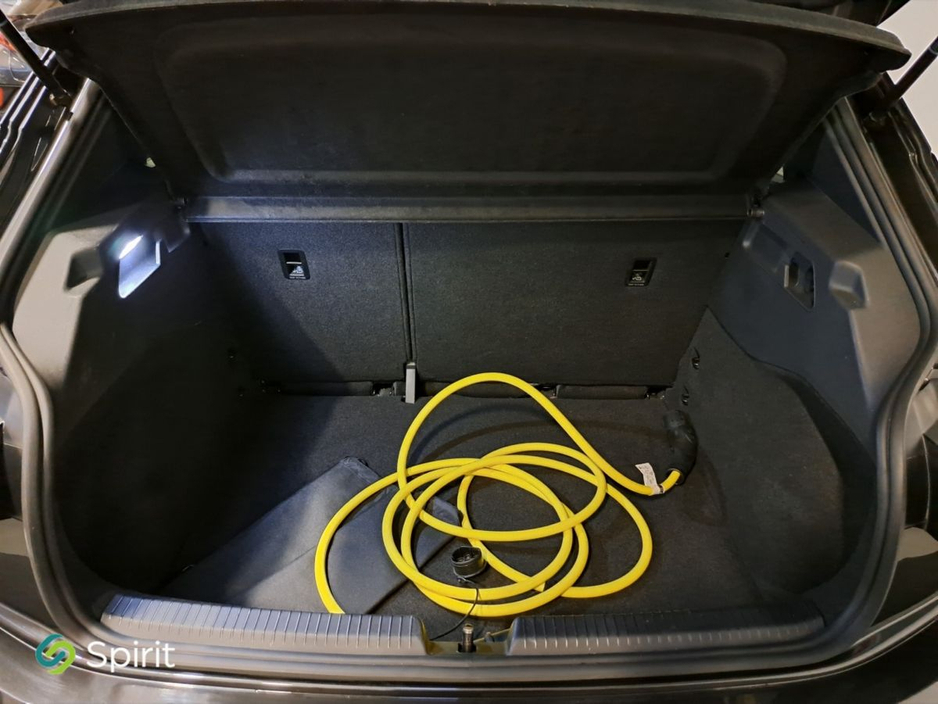 2024 Cupra Born - image 13