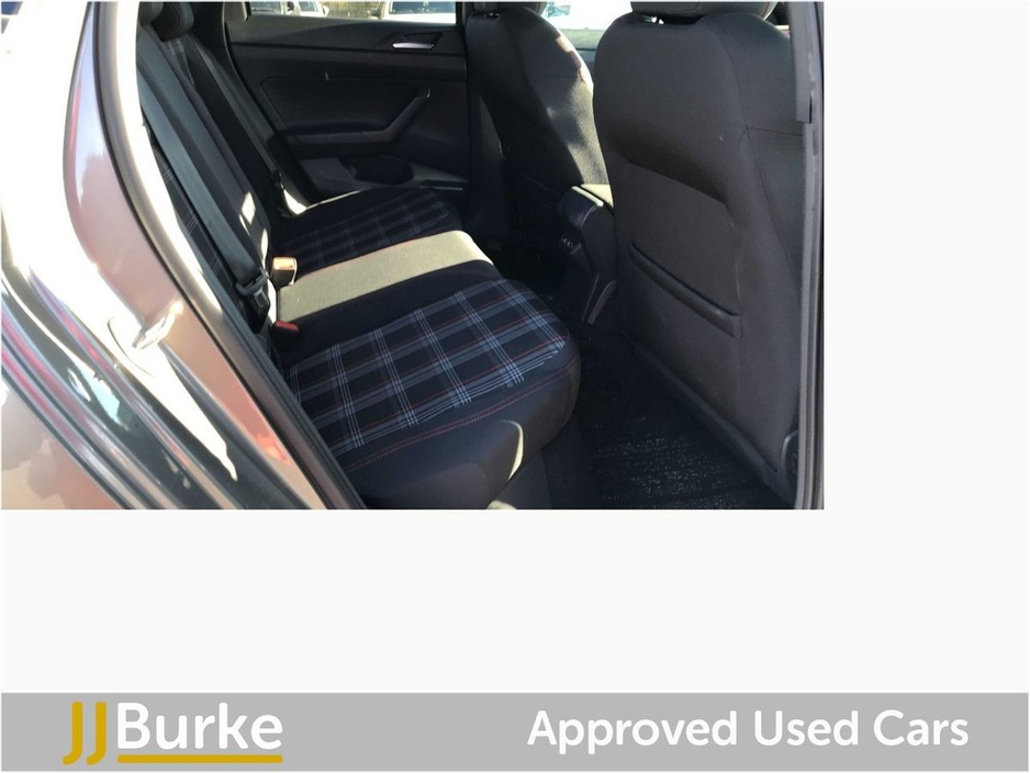 2020 Volkswagen Polo - image 10