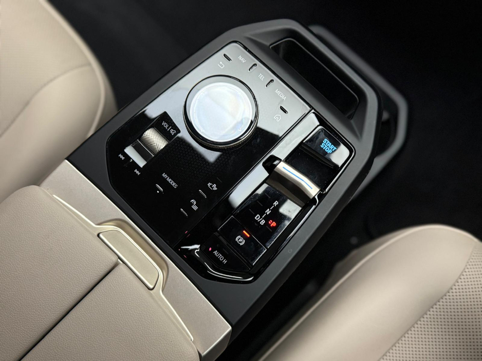 2023 BMW iX - image 22