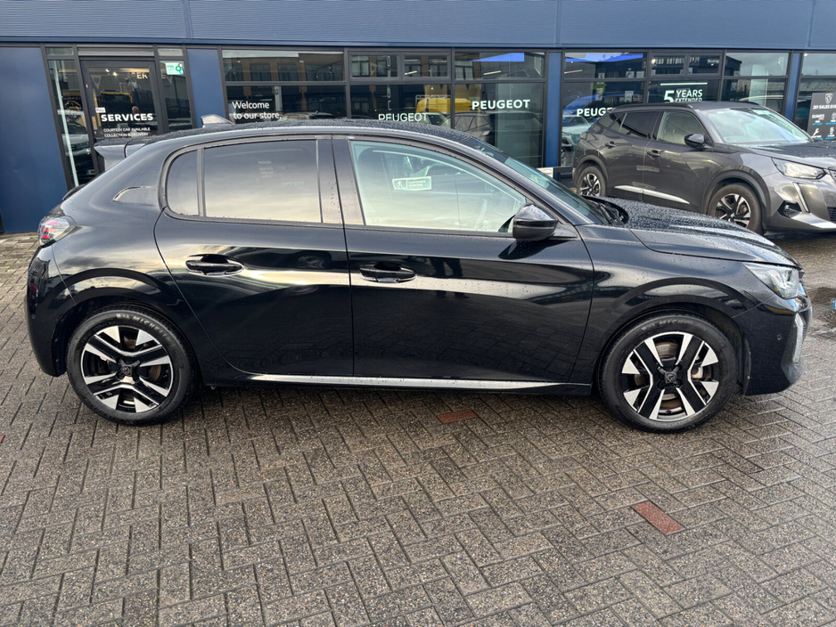2025 Peugeot 208 1.2 MHEV Puretech 100bhp Allure €26,950