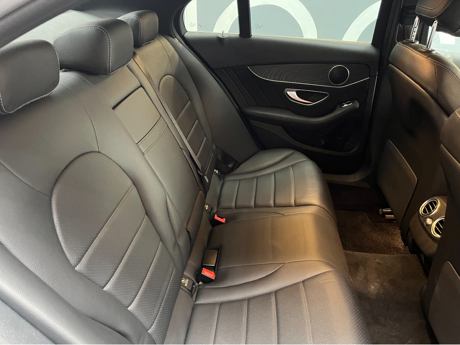 2019 Mercedes-Benz C Class - image 15