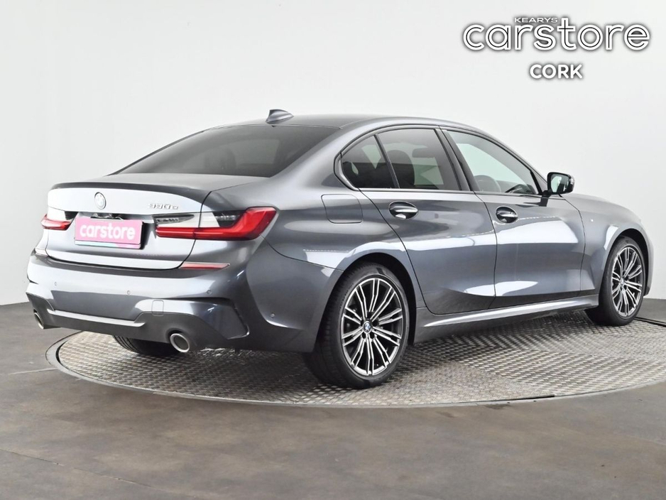 2021 BMW 3 Series 330e M Sport Auto €34,480