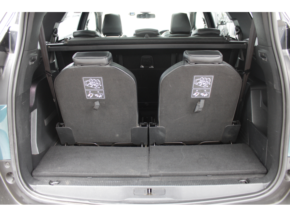 2019 Peugeot 5008 - image 22