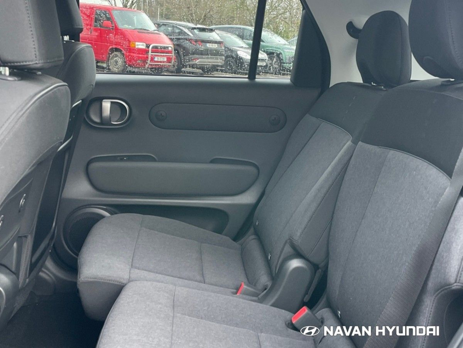 2025 Hyundai Inster Inster Elegance 49 kW €23,495