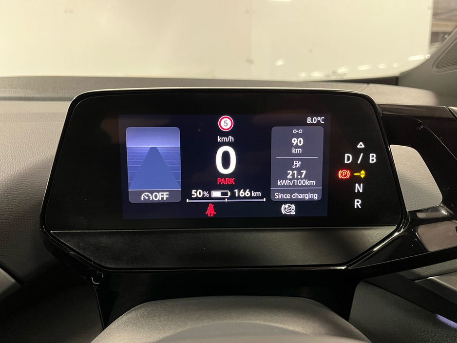 2022 Volkswagen ID.4 Life 77kWh 204HP - Parking Sensors - Sat Nav - Climate Control - Heated Seats - Keyless Seats - Apple CarPlay/Android Auto €23,950