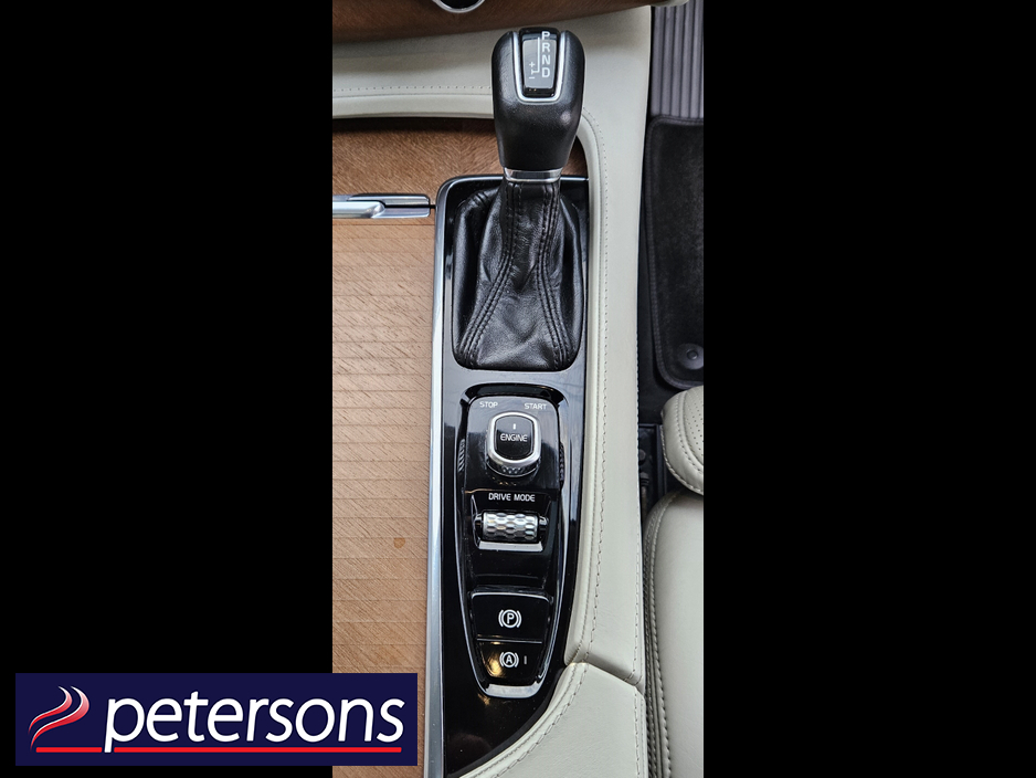 2017 Volvo XC90 D5 AWD INSCRIPTION GT 5DR AUTOMATIC - PANORAMIC ROOF €37,950