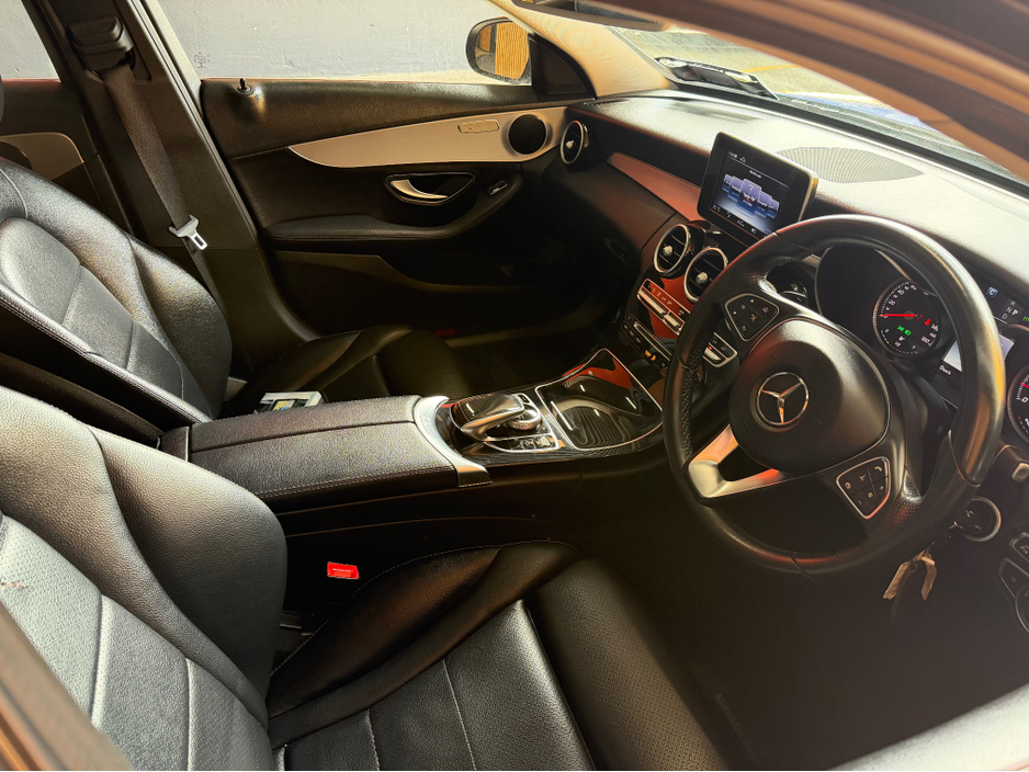 2017 Mercedes-Benz C Class - image 5
