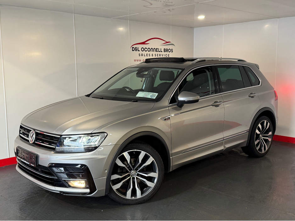 2020 Volkswagen Tiguan - image 2