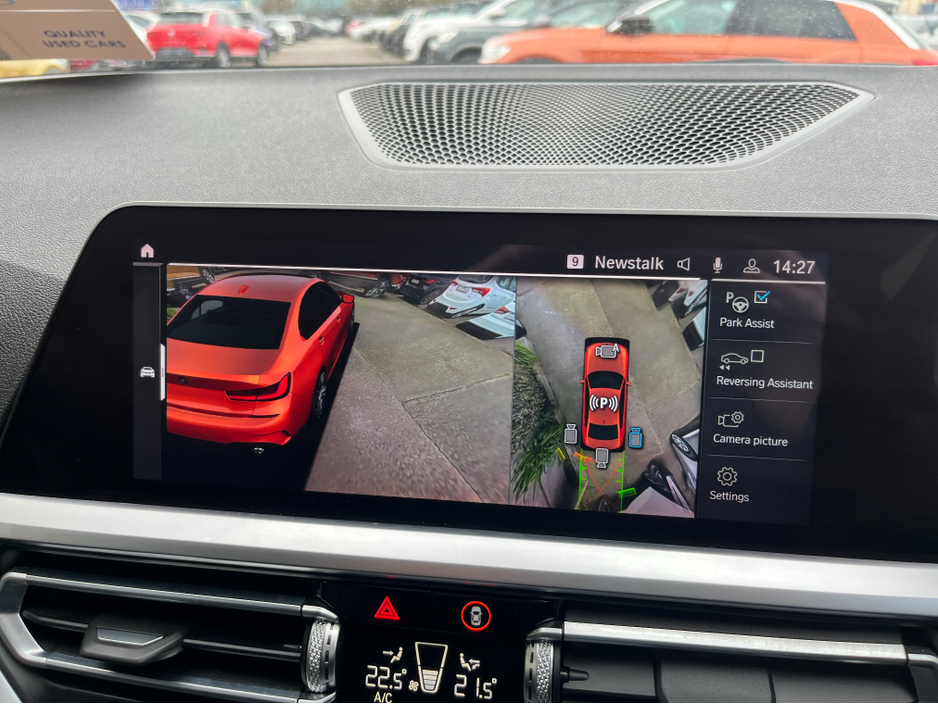 2019 BMW 3 Series - image 21