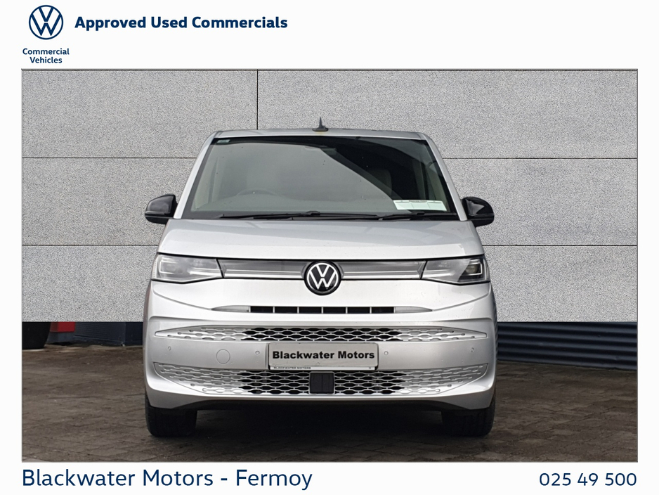 2025 Volkswagen Multivan - image 12