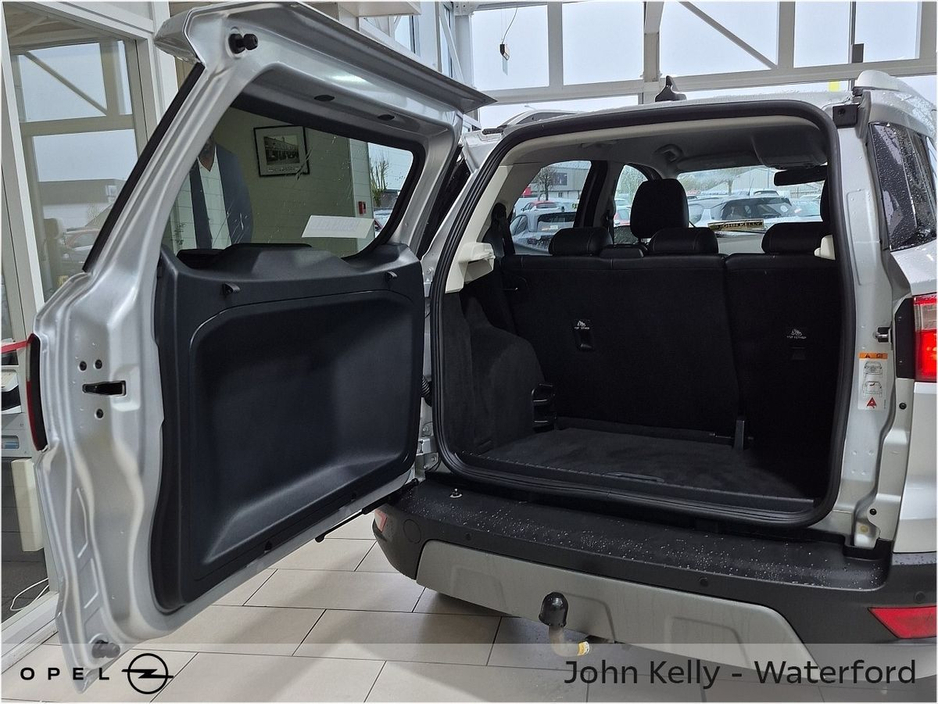 2019 Ford Ecosport - image 11