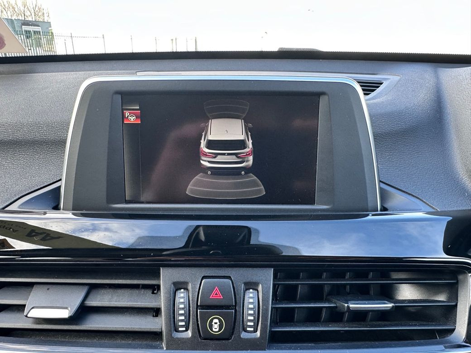 2016 BMW X1 - image 29