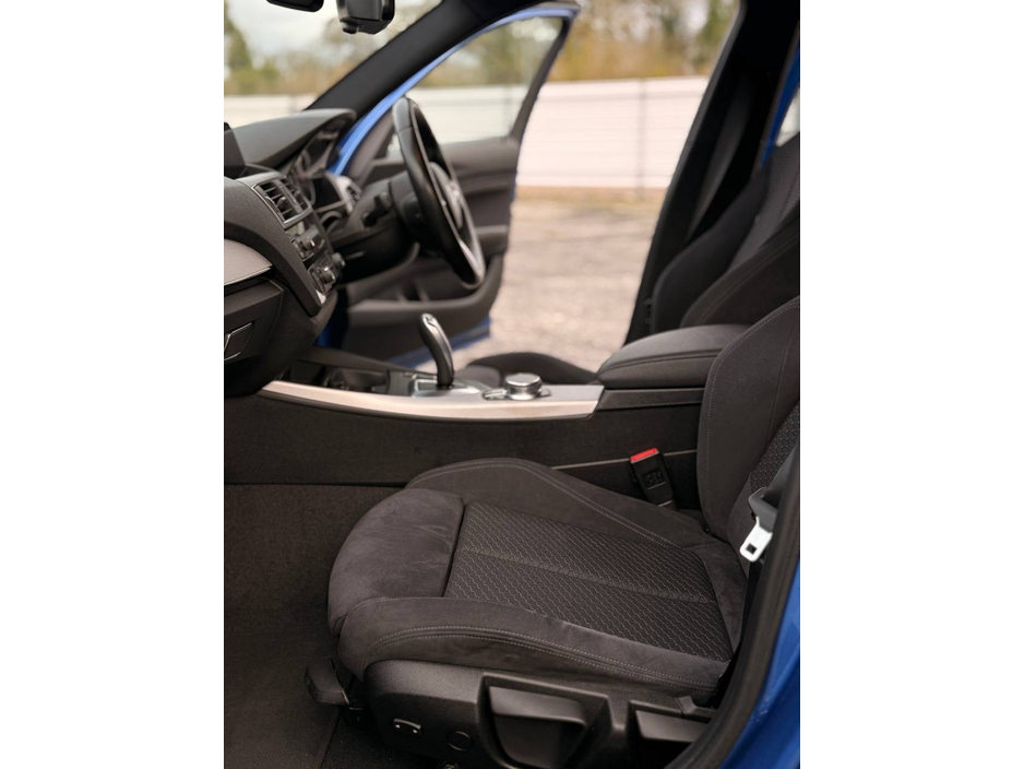 2017 BMW M1 - image 27