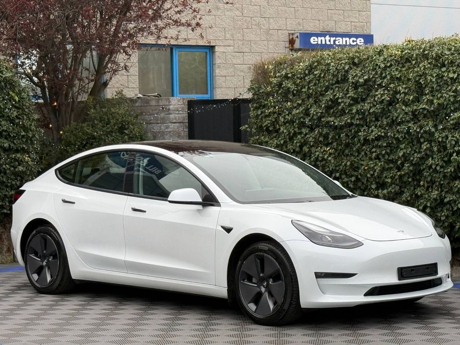 2022 Tesla Model 3 - image 17