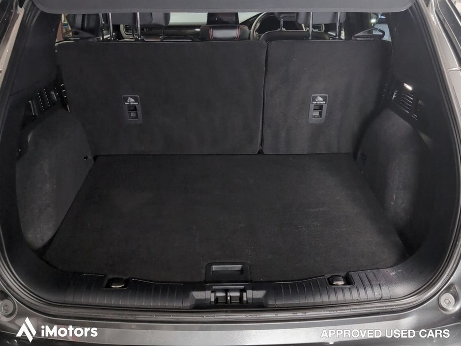 2022 Ford Kuga ST-LINE €26,900