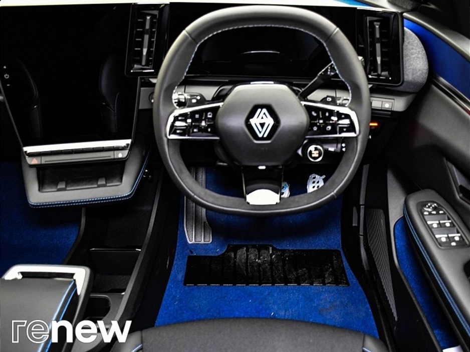 2026 Renault SCENIC E-TECH - image 40