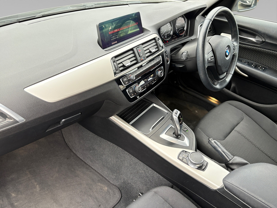 2017 BMW 1 Series - image 10