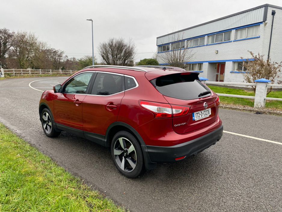 2017 Nissan Qashqai 1.2 SV PREMIUM '17 4DR €13,750