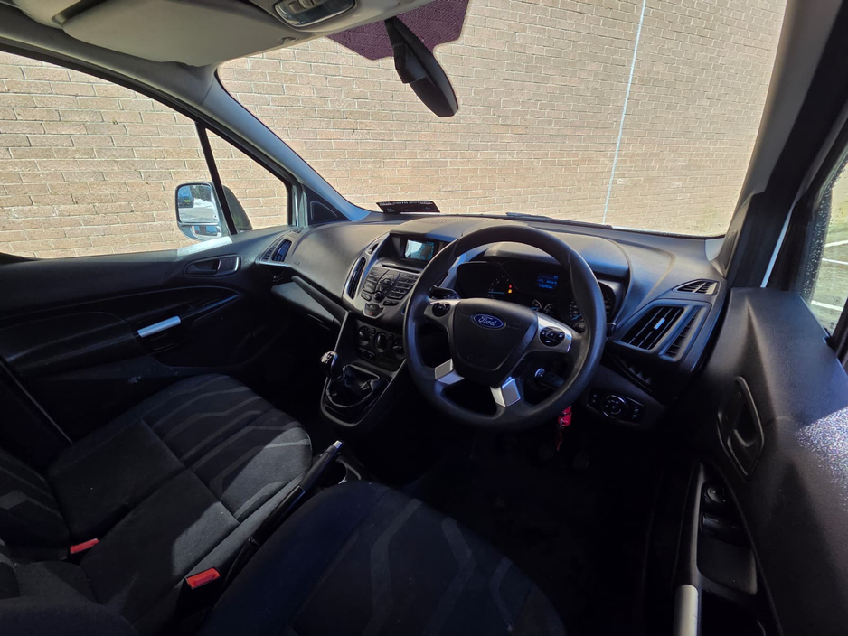 2016 Ford Transit Connect - image 12