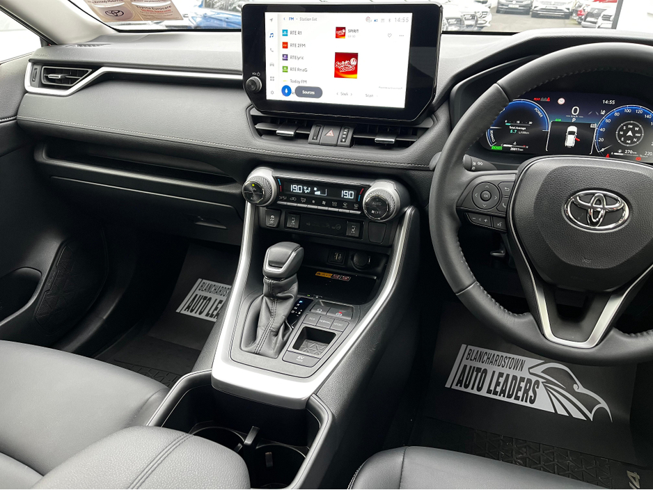 2025 Toyota Rav4 2.5 HYBRID SOL AUTO 218 BHP LEATHER €43,995