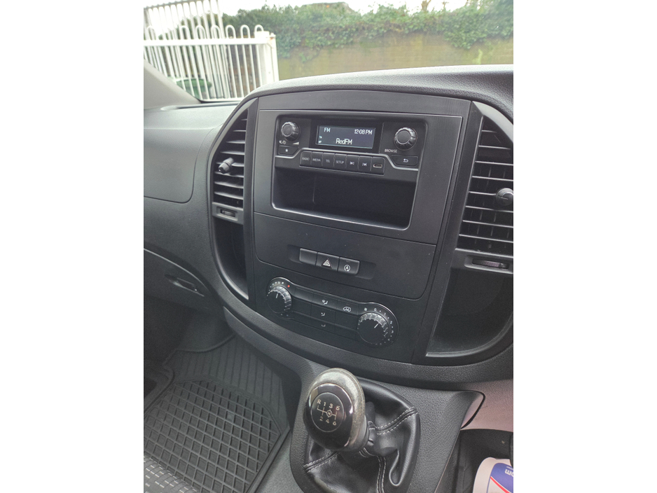 2021 Mercedes-Benz Vito 110 KA/L CLASSIC 6DR €13,000