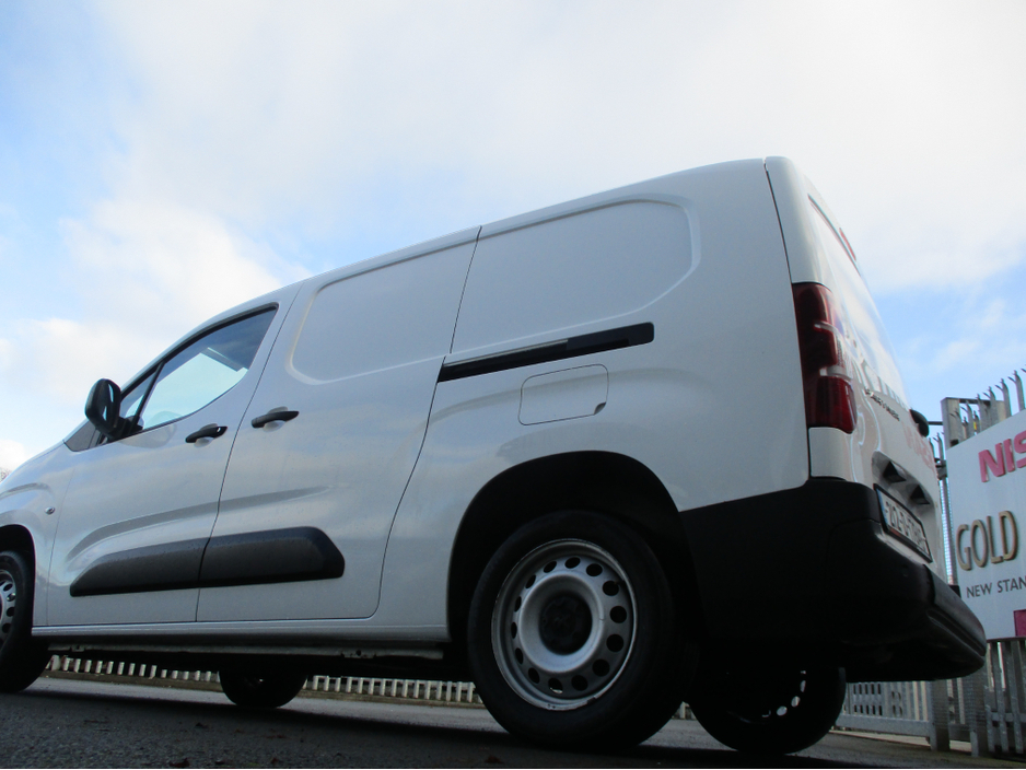 2021 Peugeot Partner 1.5 BLUE HDI 100 LONG BODY 6.2 €15,250