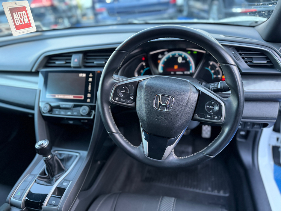 2017 Honda Civic - image 20