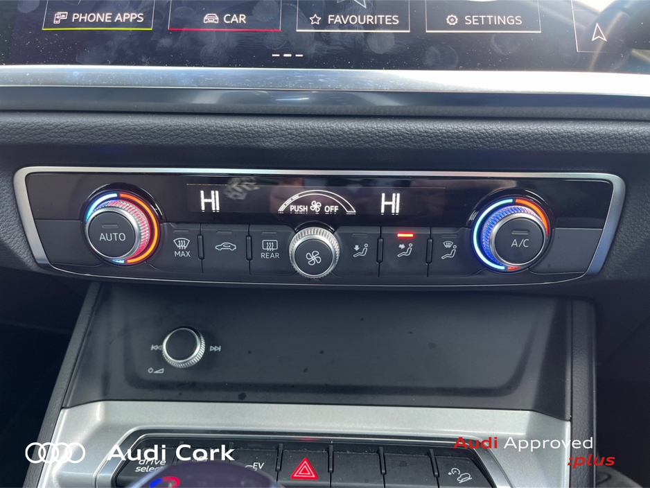 2024 Audi Q3 - image 19