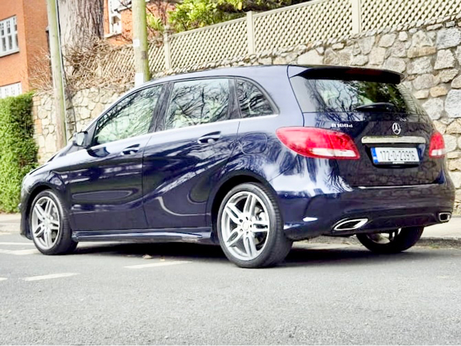 2017 Mercedes-Benz B Class - image 10