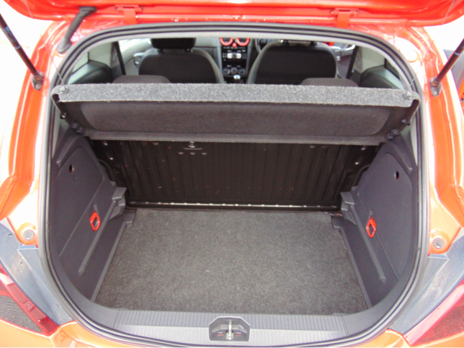 2014 Vauxhall Corsa 1.2 LIMITED EDITION 85PS 3DR €6,950