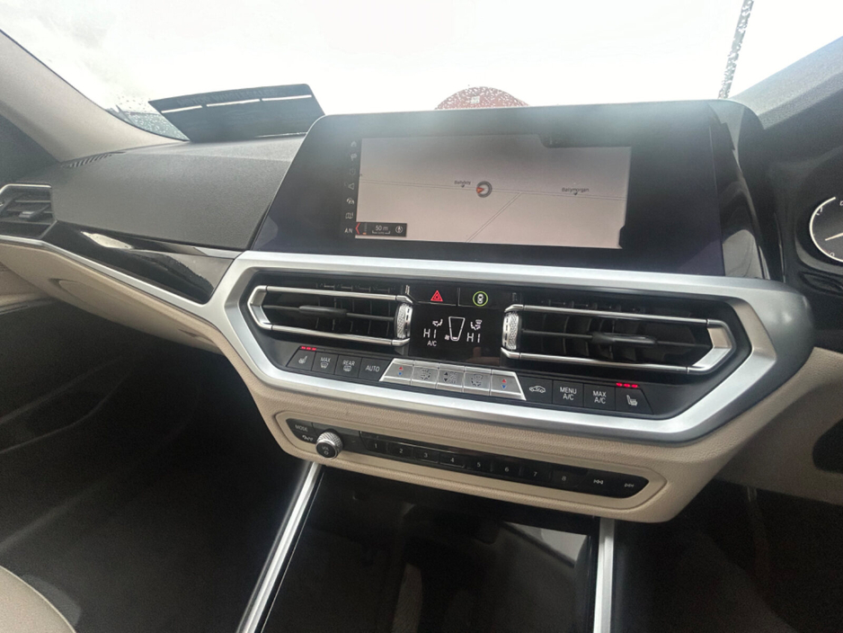 2019 BMW 3 Series 318d Sport €24,850