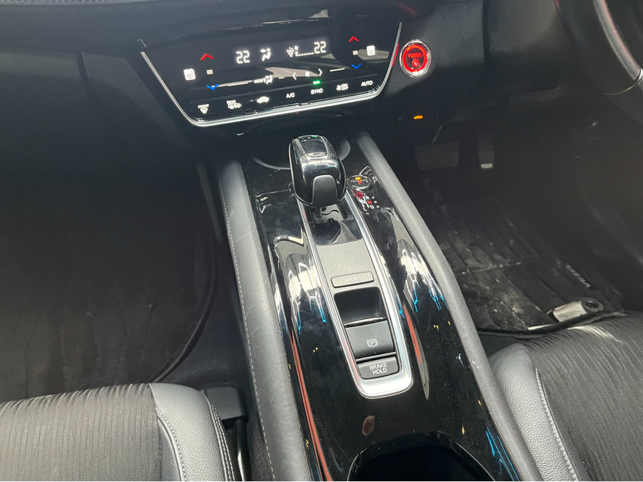 2020 Honda Vezel - image 20