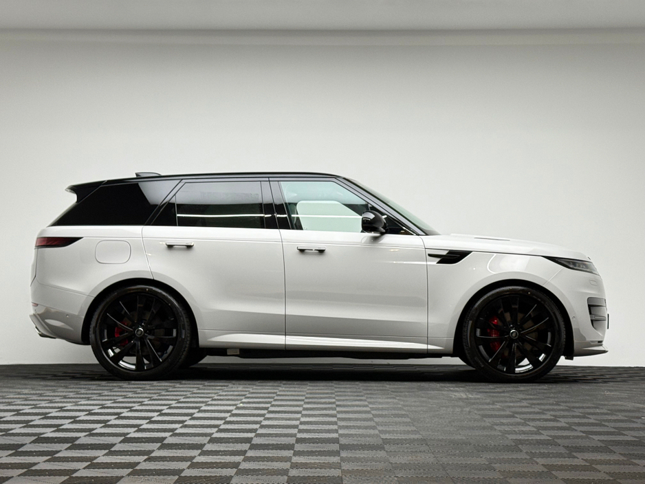 2026 Land Rover Range Rover Sport - image 8