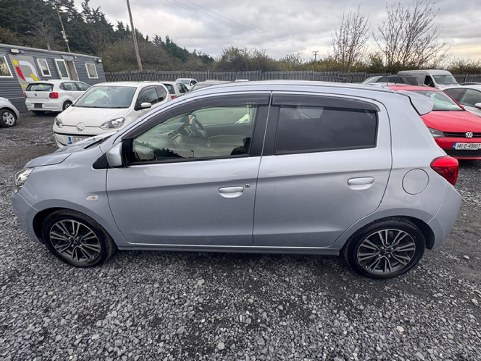 2019 Mitsubishi Mirage - image 4