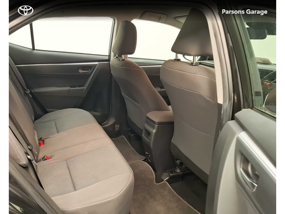 2017 Toyota Corolla COROLLA 1.4 D4D LUNA €16,995