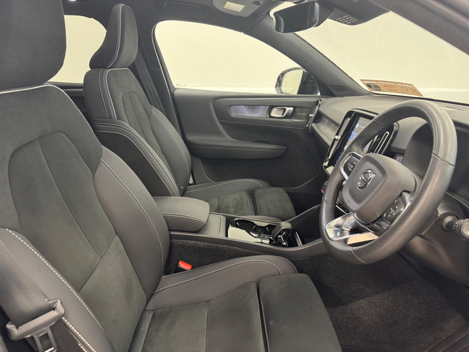 2022 Volvo XC40 BEV 231hp Ultimate €29,950