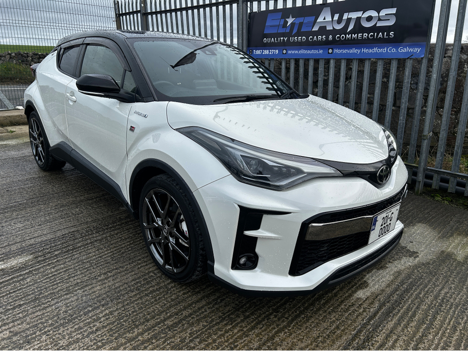 2020 Toyota C-HR - image 3