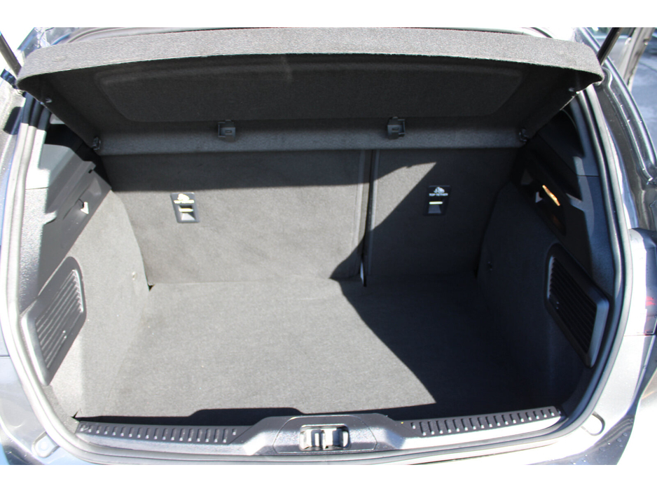 2024 Ford Focus - image 13