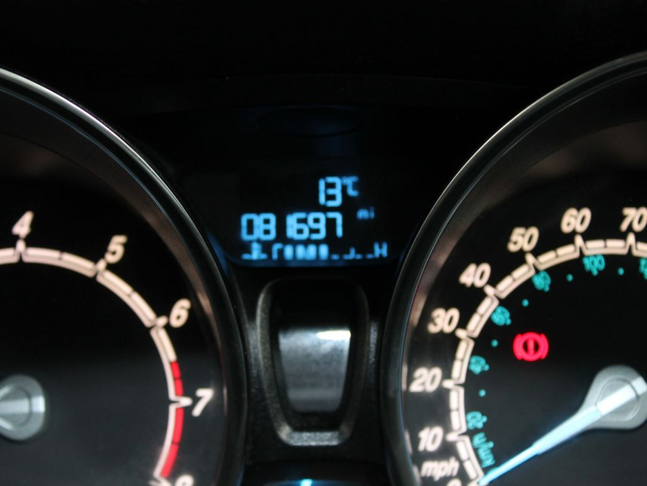 2014 Ford Fiesta 1.25 Zetec 82PS 3DR €7,999