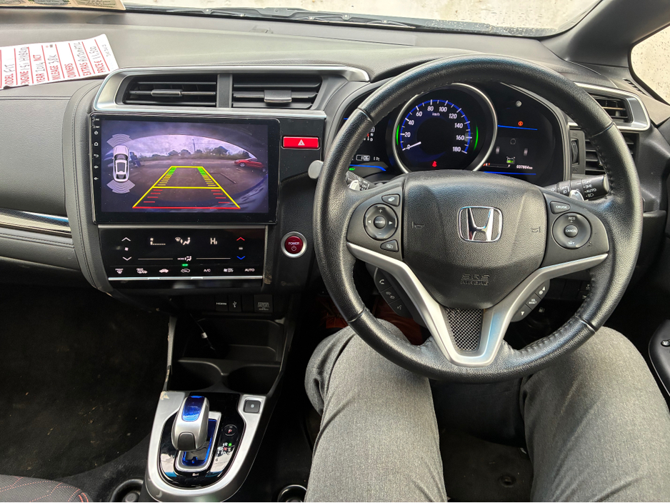 2014 Honda Fit - image 22