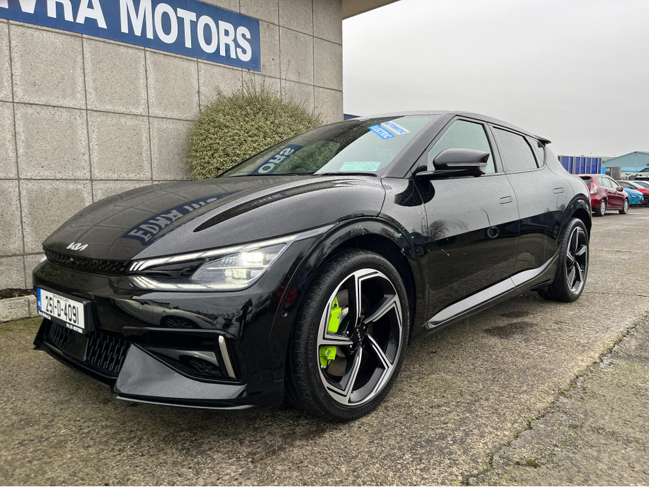 2025 Kia EV6 GT ELECTRIC //575BHP//MASSIVE SPEC//RARE//360 PARKING CAMERAS//MERIDIAN SOUND//HALF LEATHER HEATED BUCKET SEATS// €53,950