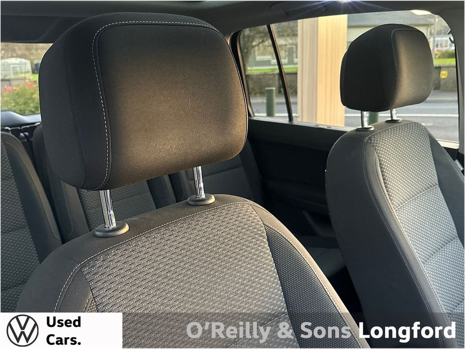 2016 Volkswagen Touran - image 18