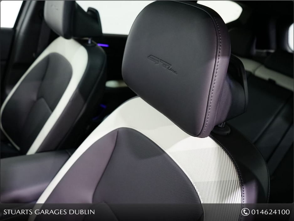 2026 Kia EV5 - image 16