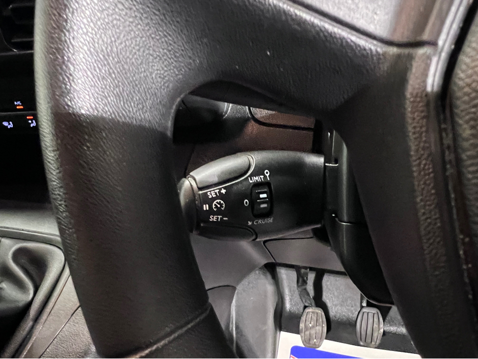 2021 Peugeot Partner PROFESSIONAL L1 B €14,800